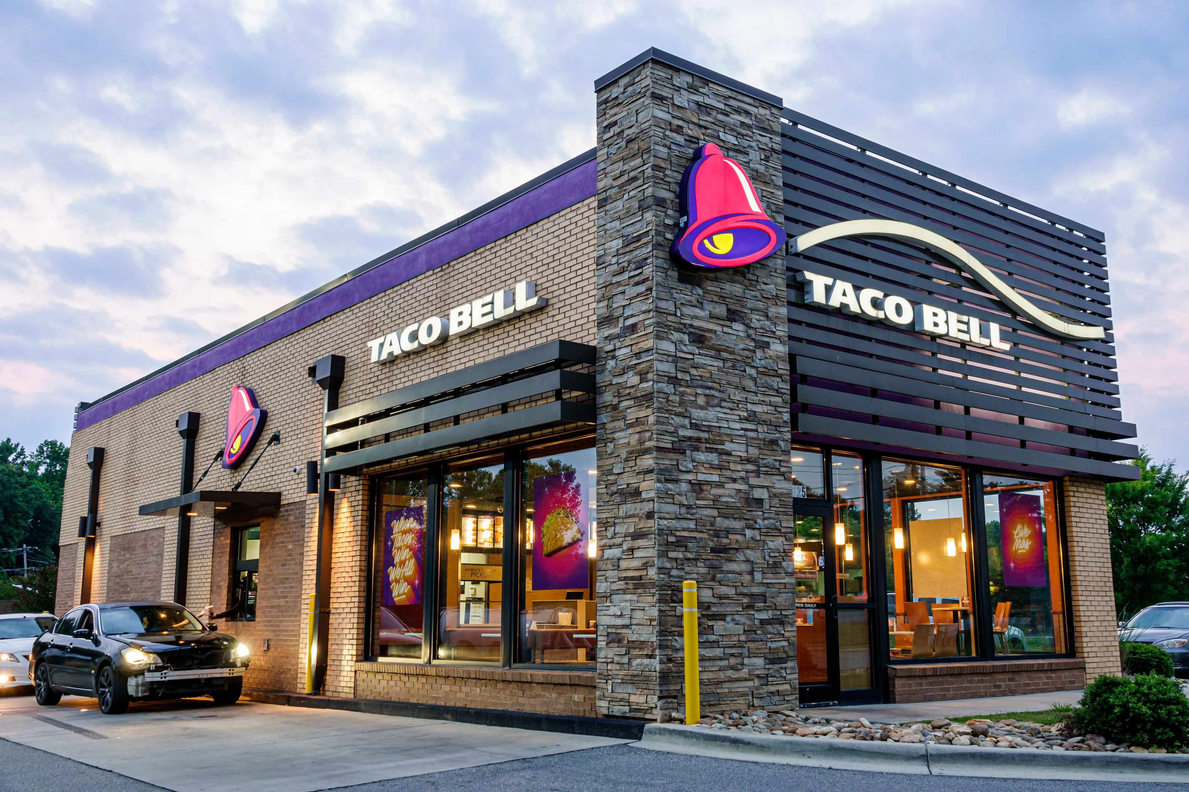 Thực Tế Phũ Phàng: Taco Bell Thừa Nhận AI Không Thay Thế Được Con Người Trong Drive-Thru