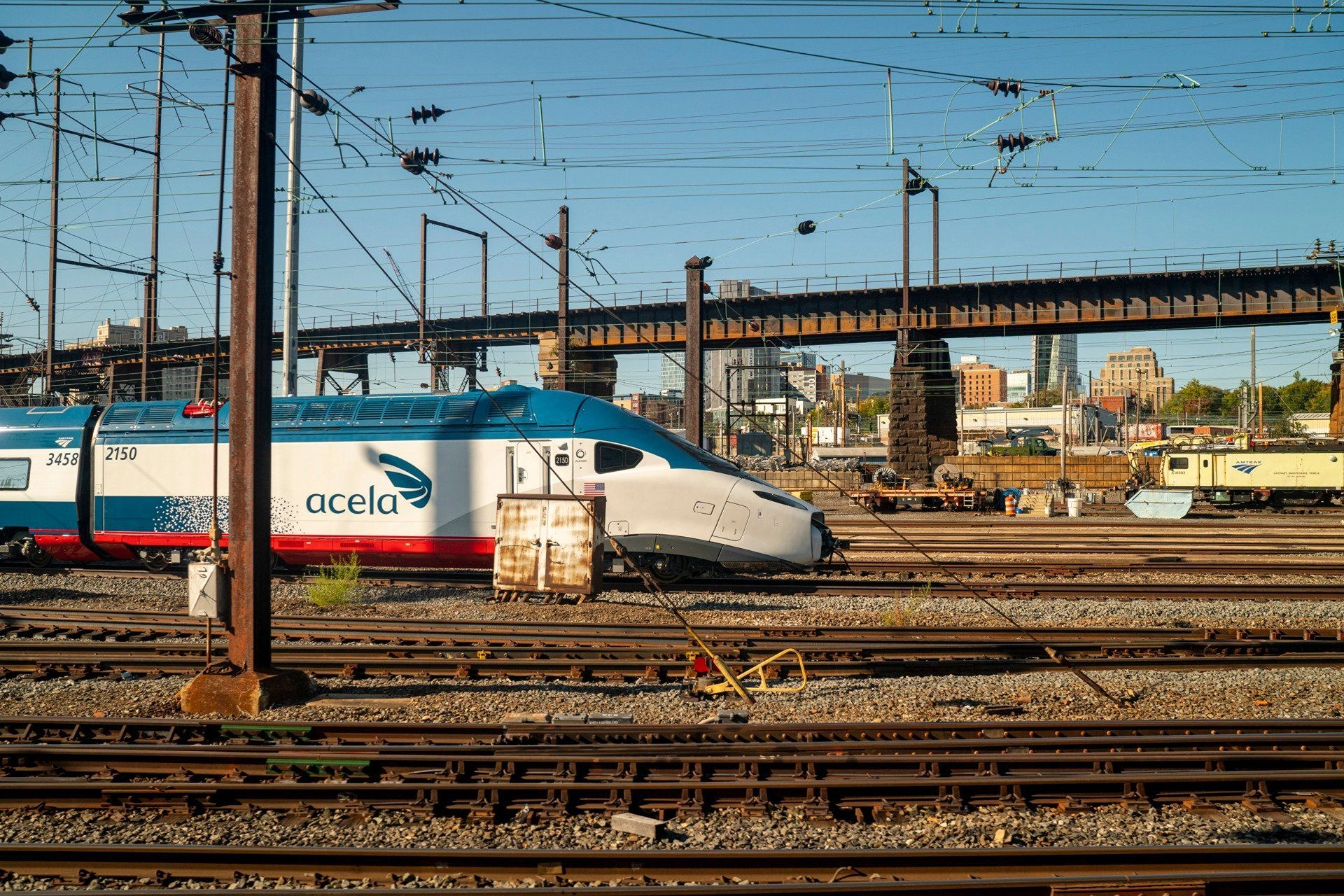 Tàu Acela Thế Hệ Mới Nhanh Hơn Sắp Ra Mắt Tại Mỹ Vào Thời Điểm Tệ Nhất