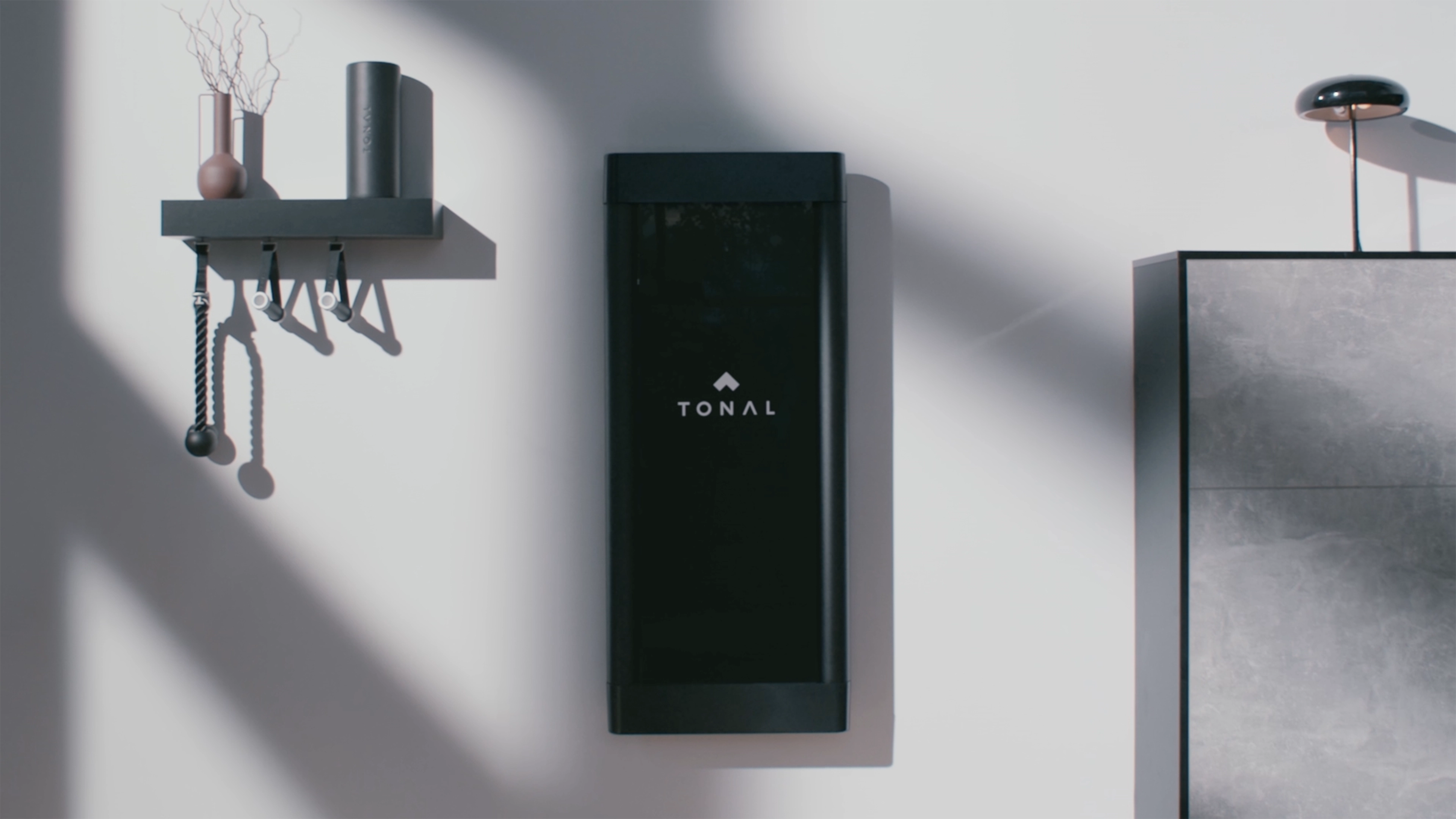 Tonal 2: Phòng Gym Đỉnh Cao Tích Hợp AI Tạo Ra Kết Quả Thực Sự Tại Nhà