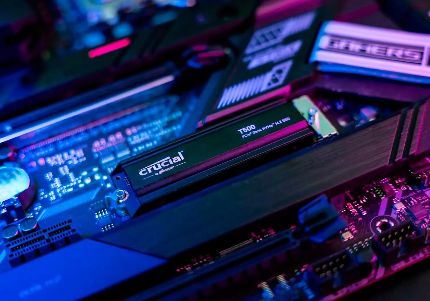 Cần Mua Ngay Trước Khi Quá Muộn: Giá SSD Sắp Tăng Vọt Do Nhu Cầu Từ Các Trung Tâm Dữ Liệu AI