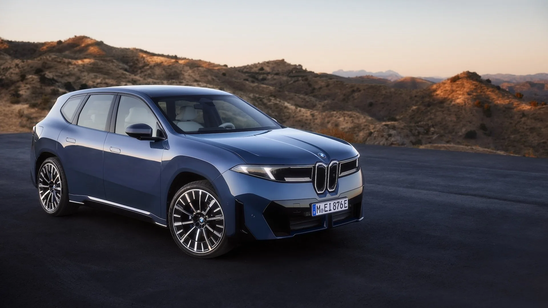 BMW Ra Mắt iX3 "Neue Klasse" - Siêu Xe Điện Với Tầm Hoạt Động Khủng Và Hệ Thống Giải Trí Cách Mạng