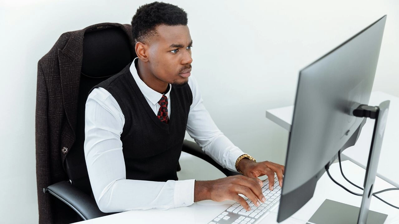 “Vibe Coding” Đang "Cách Mạng Hóa" Ngành Phát Triển Phần Mềm Và Thị Trường Doanh Nghiệp