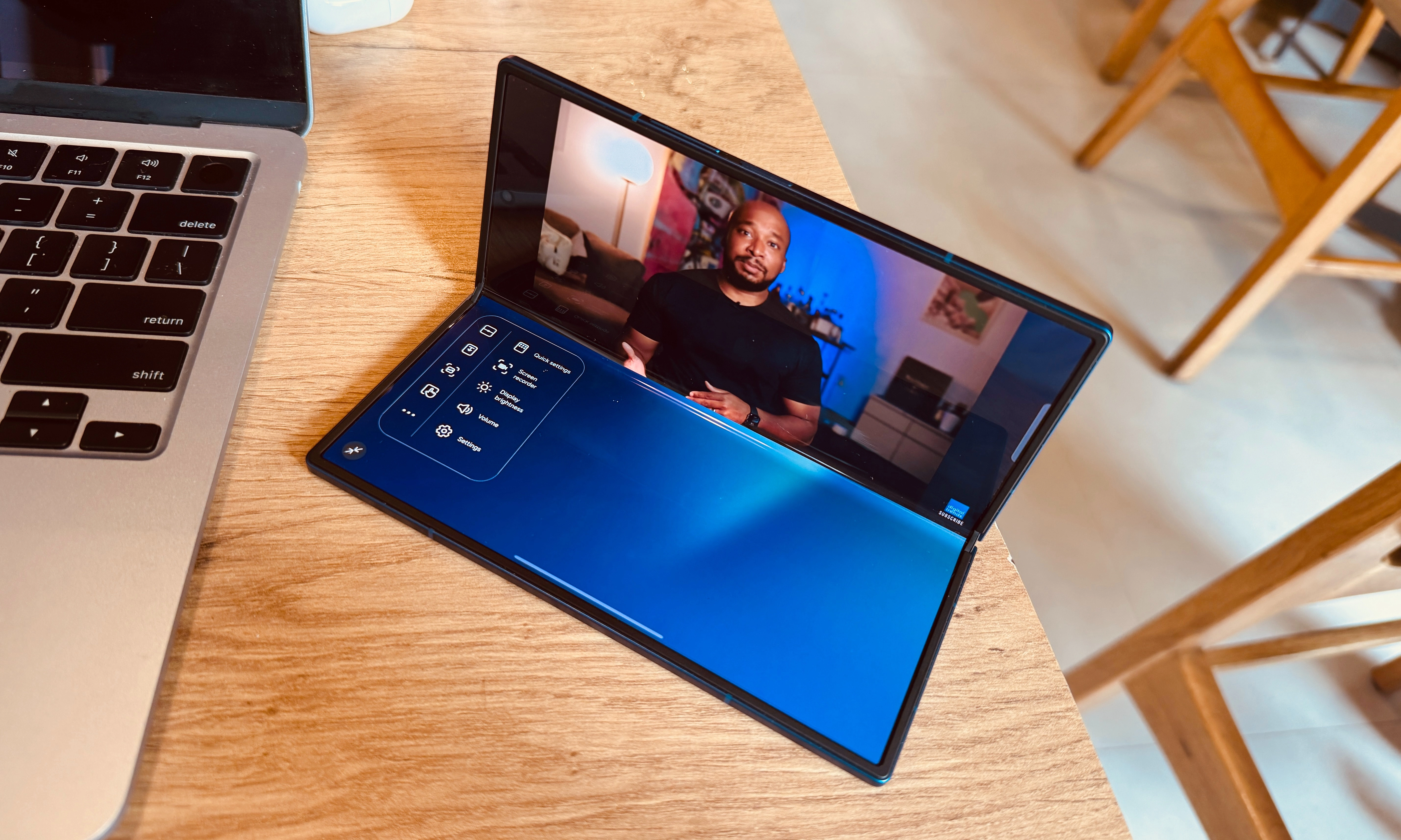 Samsung Galaxy Z Fold 7 Vượt Trội Hơn Các Thế Hệ Tiền Nhiệm