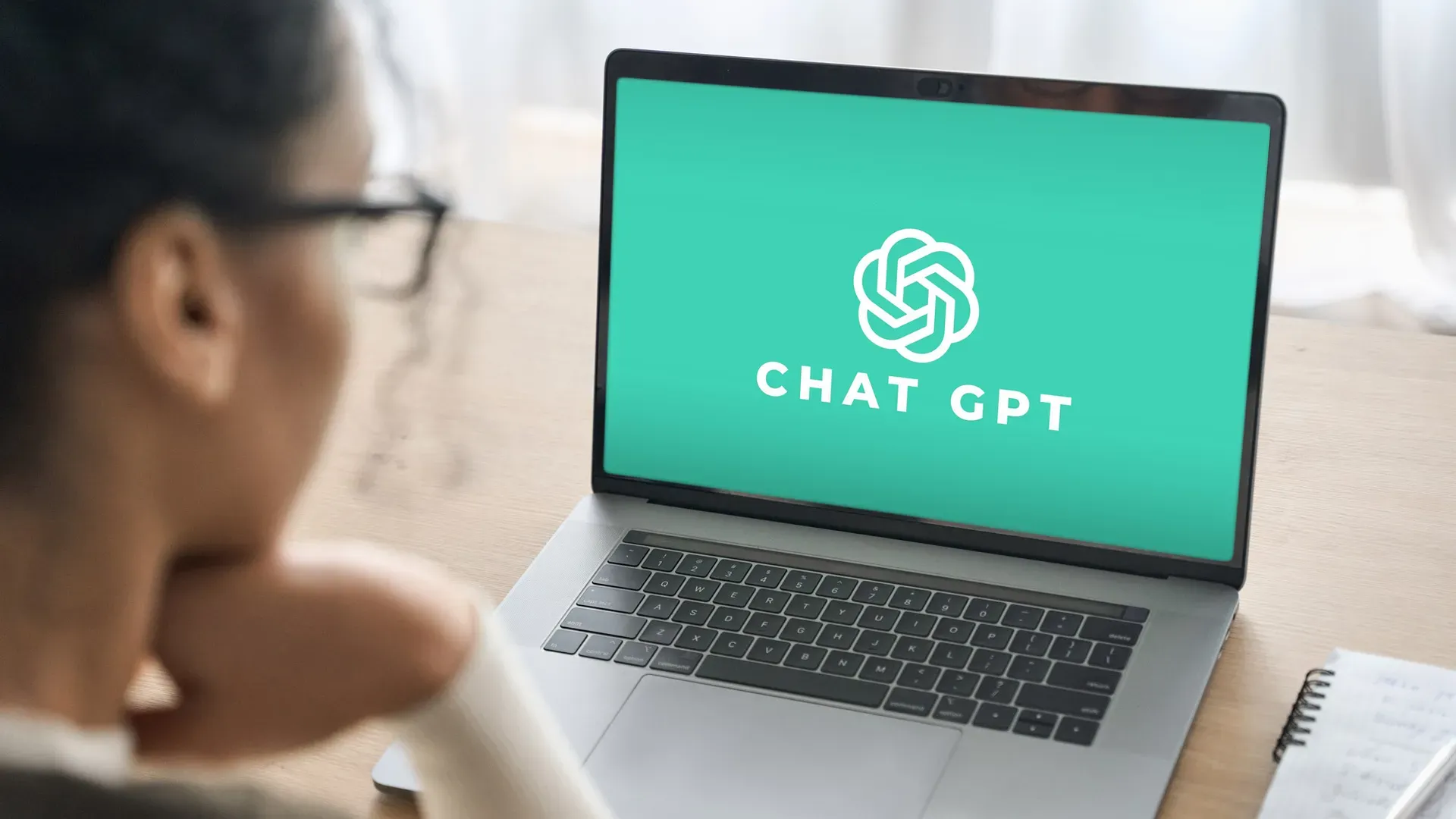ChatGPT Đang Trở Nên "Giống Người" Hơn - Tại Sao Chuyên Gia Tâm Lý Lại Lo Ngại?