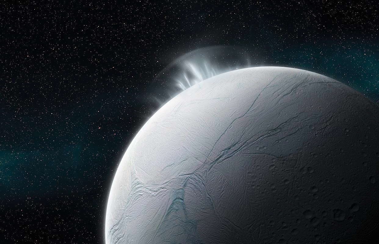 Enceladus: Mặt Trăng Sao Thổ Có Thể Chứa Sự Sống Dưới Bề Mặt