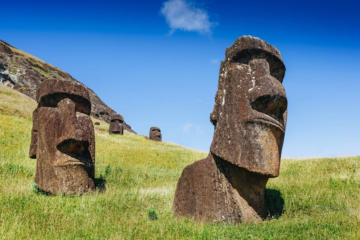 Các Nhà Khoa Học Vừa Giải Mã Một Trong Những Bí Ẩn Lâu Đời Nhất Của Tượng Moai Trên Đảo Phục Sinh