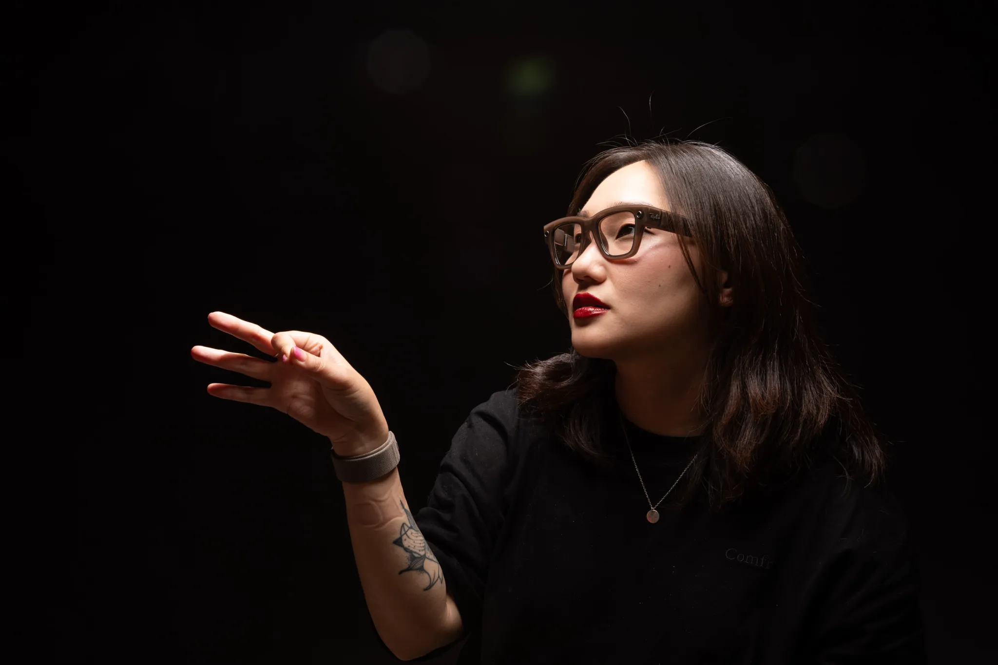 Kính Thông Minh Meta Ray-Ban Display - Bước Tiến Lớn Với Nhiều Tranh Cãi