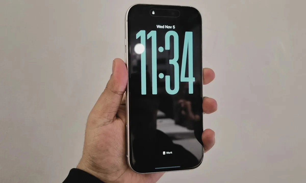 iOS 26.1 Mang Đến Giải Pháp Hoàn Hảo Cho Liquid Glass Và Loạt Tính Năng Mới