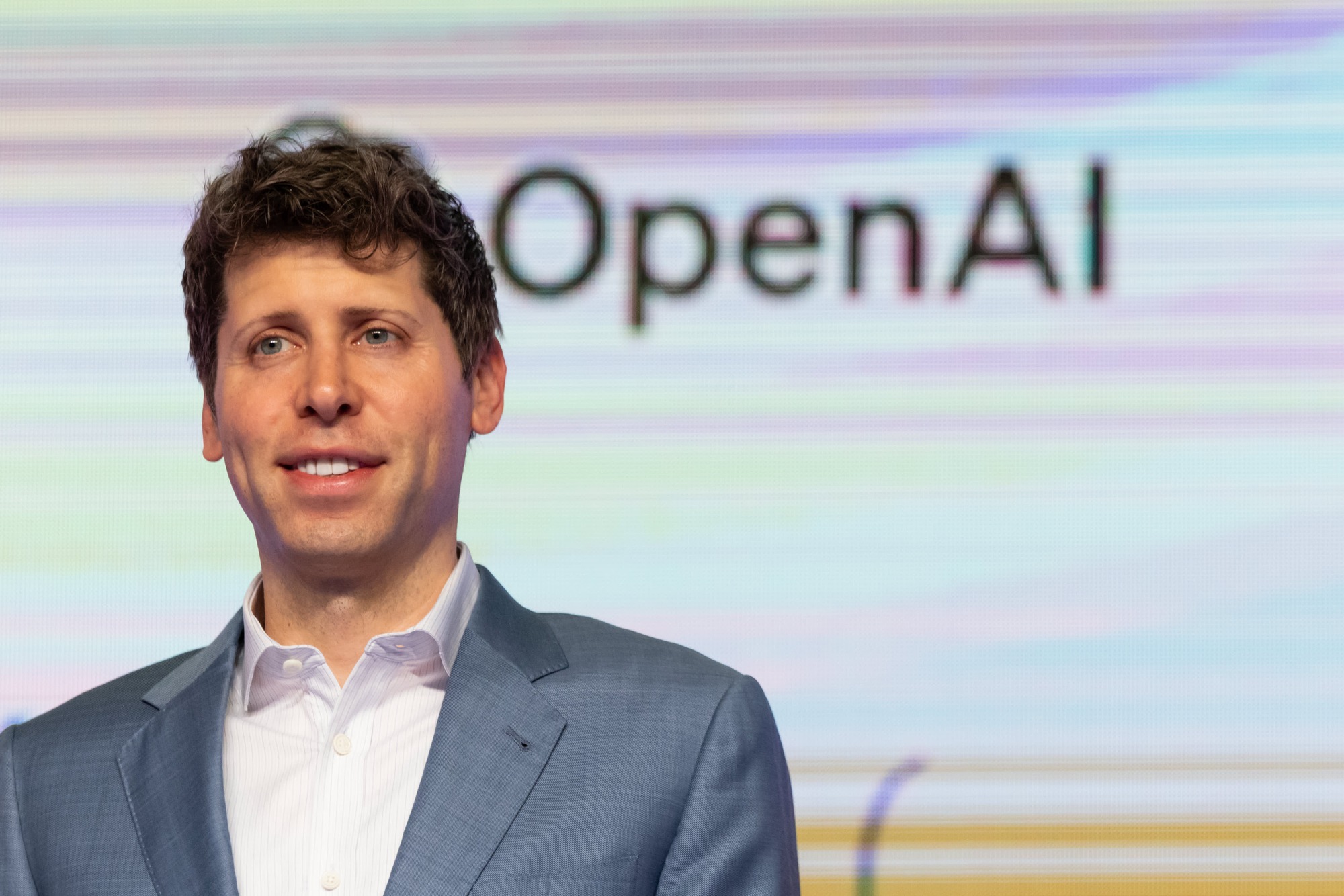 Sam Altman Và Triết Lý Phát Triển AI Minh Bạch, Đạo Đức Tại OpenAI
