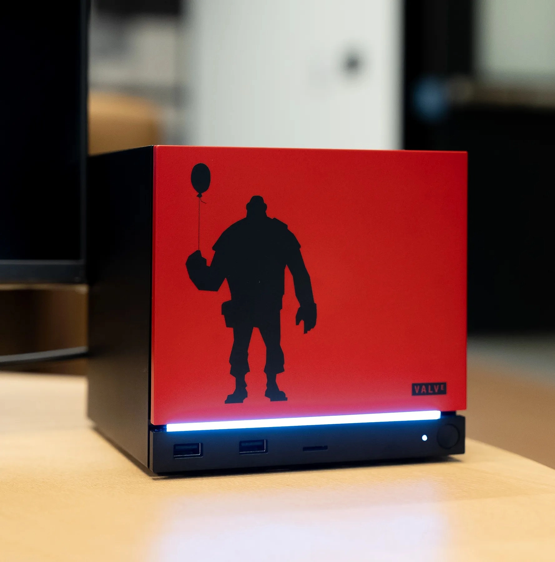 Cái Nhìn Đầu Tiên Về Steam Machine: Console Game Đầy Triển Vọng Của Valve