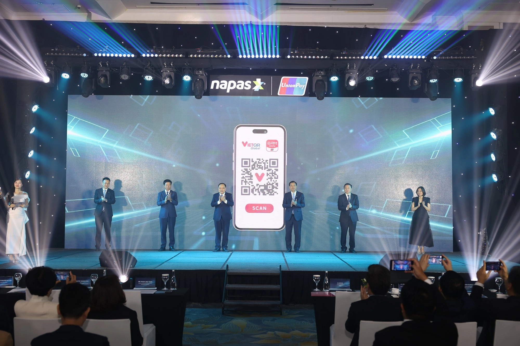 Chính Thức Vận Hành Thanh Toán QR Xuyên Biên Giới Việt Nam – Trung Quốc