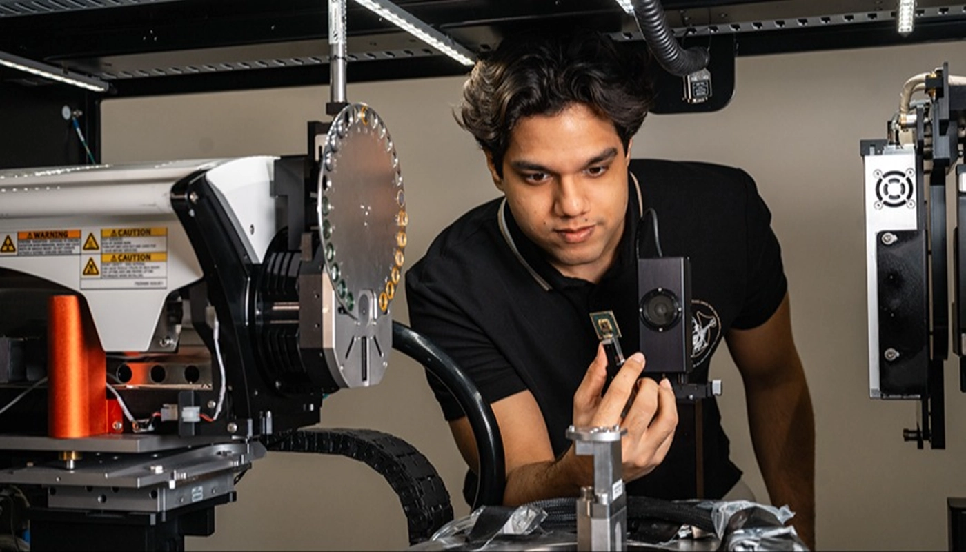 X-Ray 3D Kết Hợp AI “Soi” Lỗi Nhỏ Hơn Sợi Tóc Trong Chip